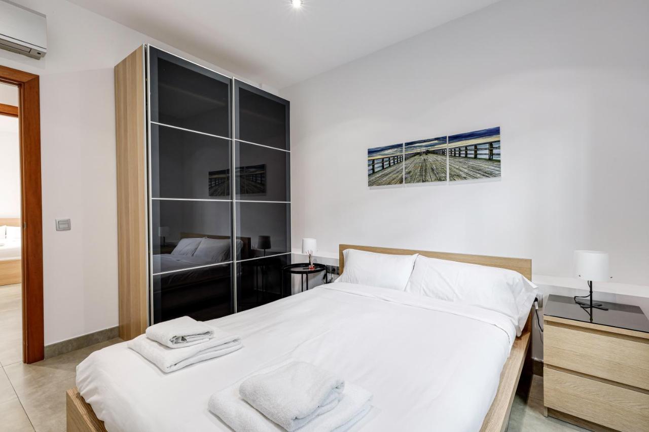 Urban Flats Vallirana Appartement *