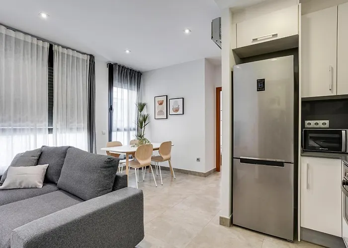 Urban Flats Vallirana
